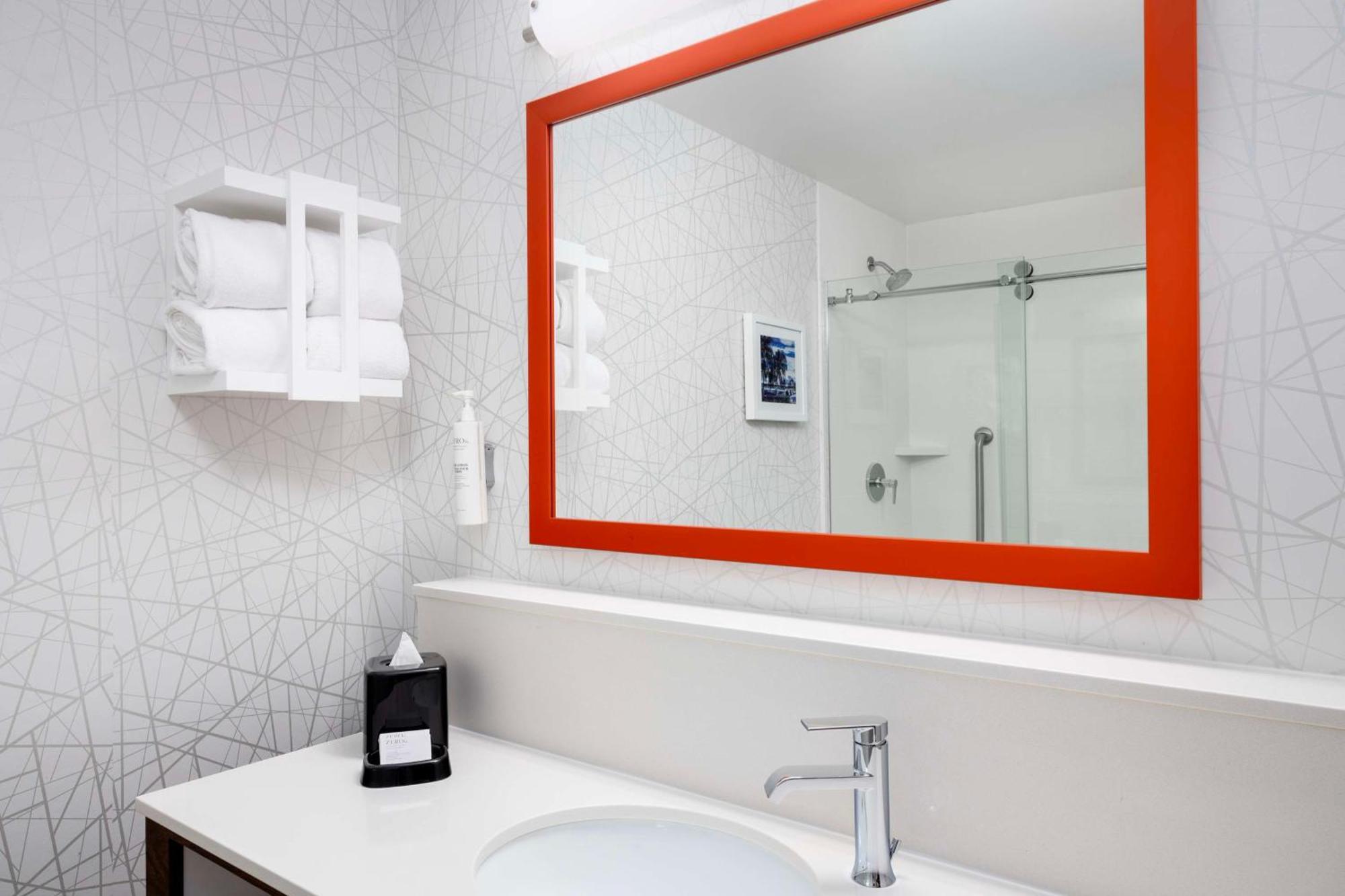Hampton Inn West Palm Beach Central Airport Экстерьер фото