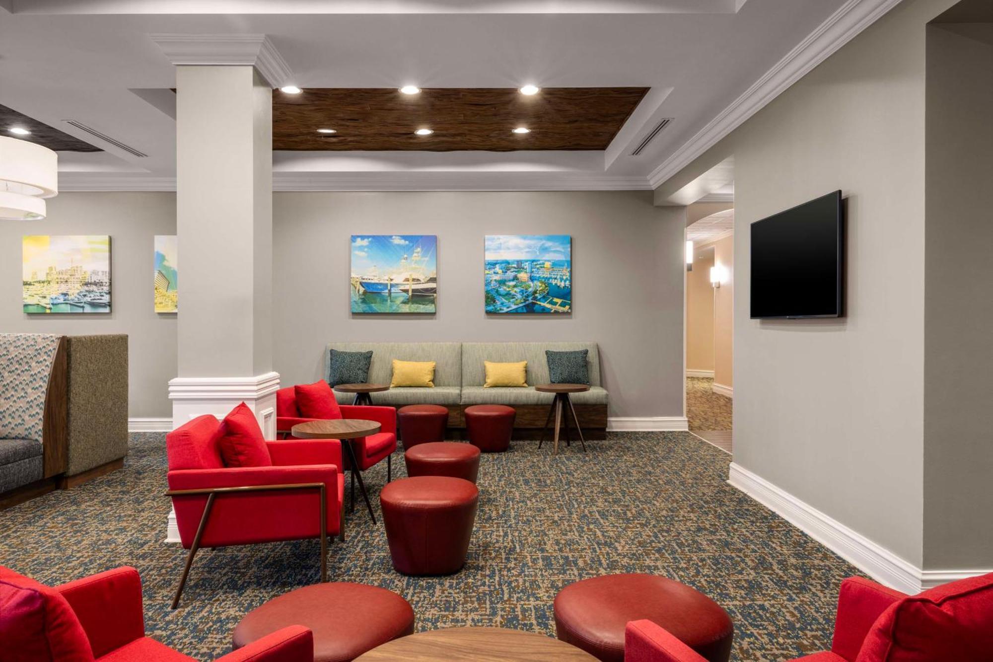 Hampton Inn West Palm Beach Central Airport Экстерьер фото